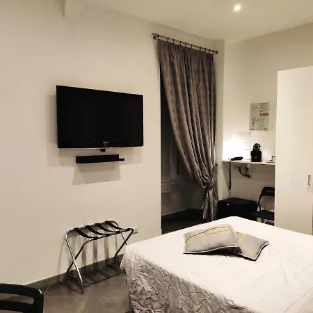 Onetime ゲストハウス 4*